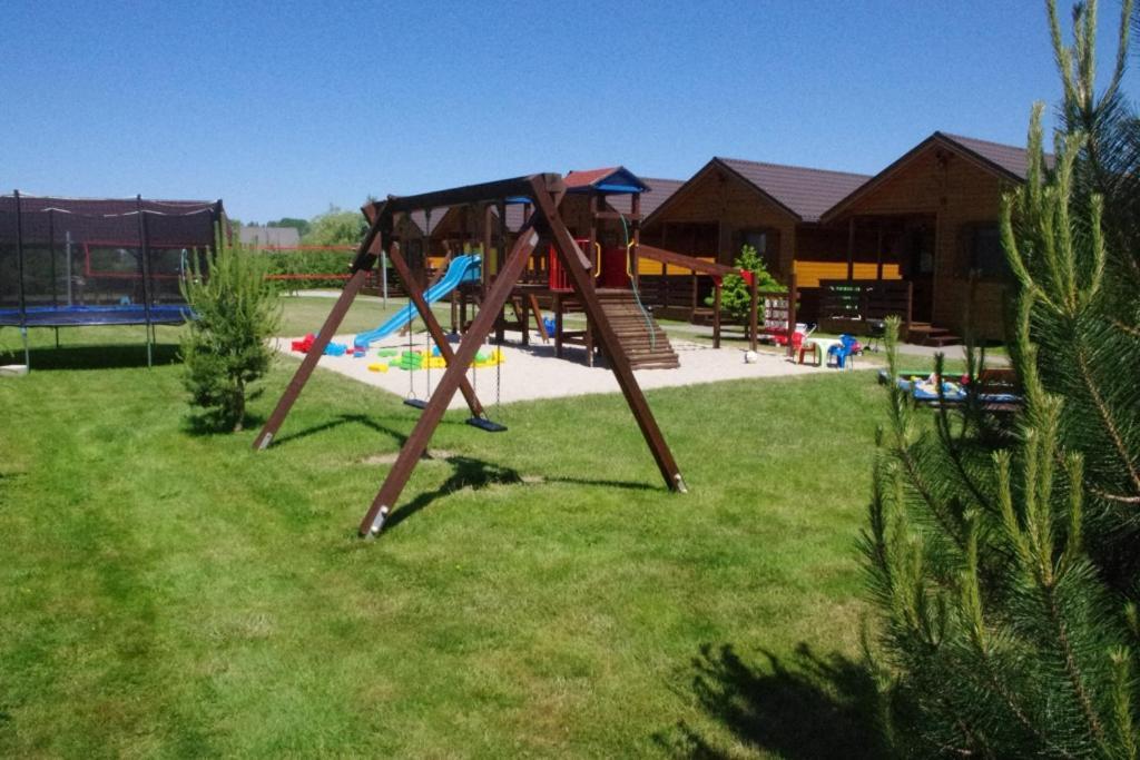 Domki Rys Villa Bobolin Buitenkant foto